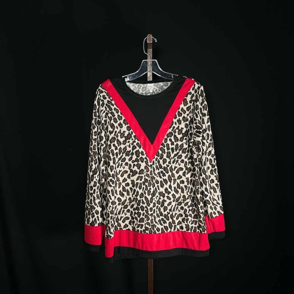 Sunshine & Rodeos Leopard Print Shirt Size Small